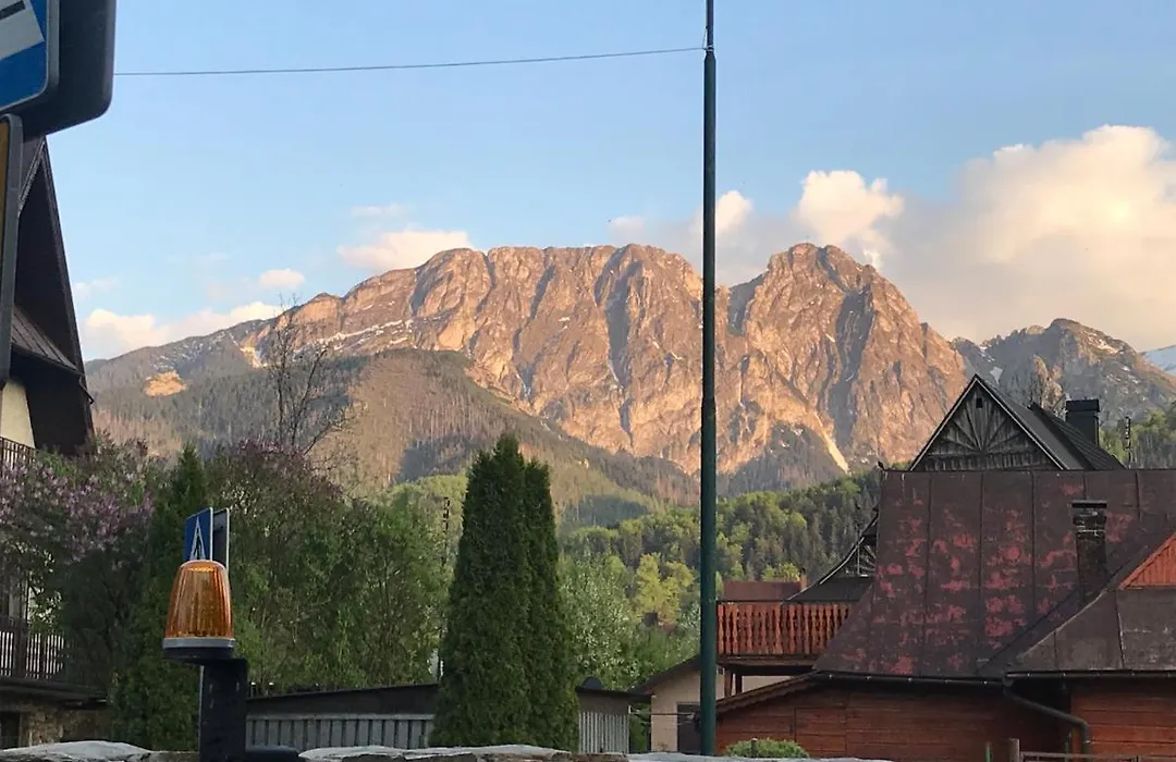 Domek Zakopiańska chata-1